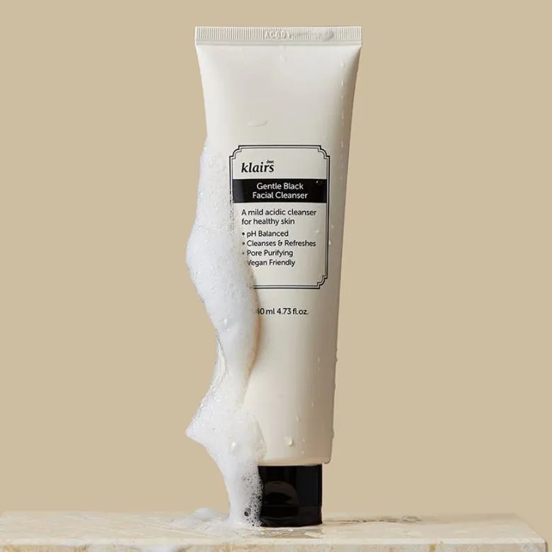 Gentle Black Facial Cleanser 140ml