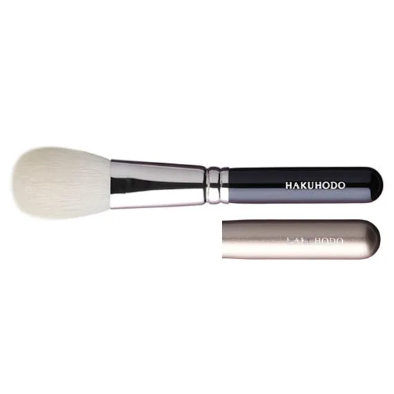 Hakuhodo B110 Blush Brush Round & Flat
