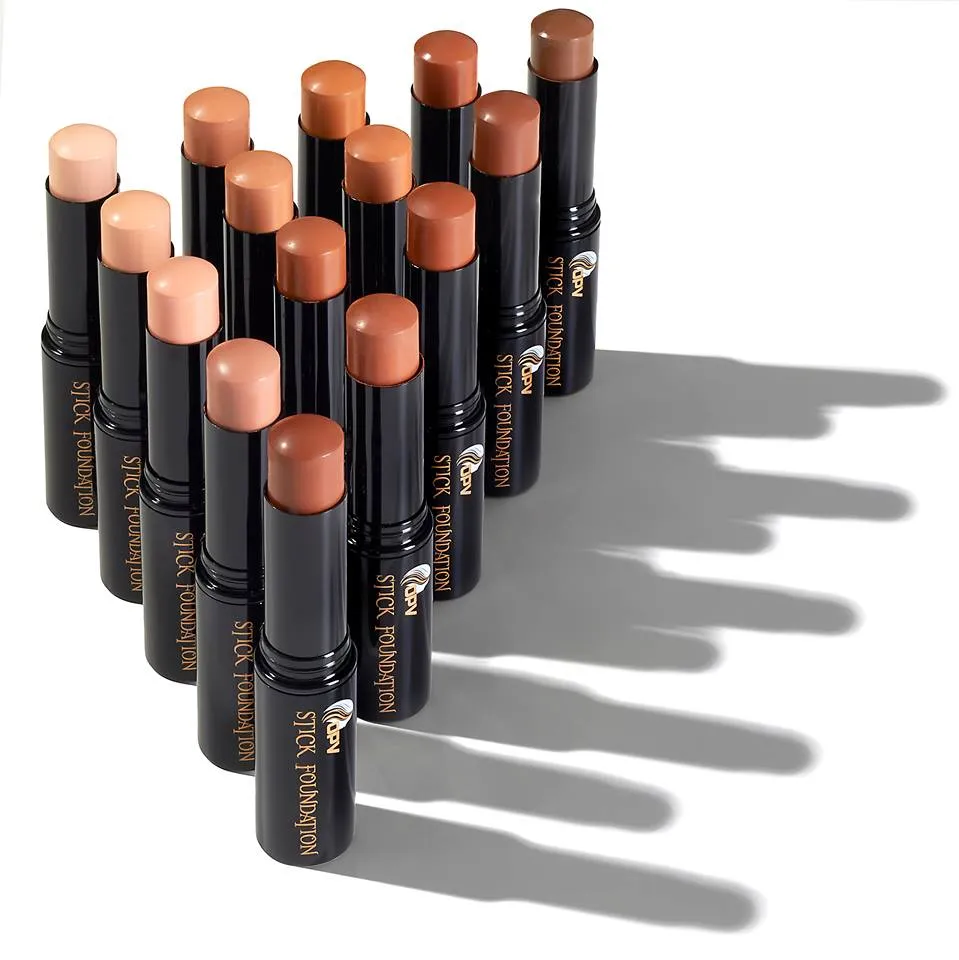 Stick Foundation in Hazel